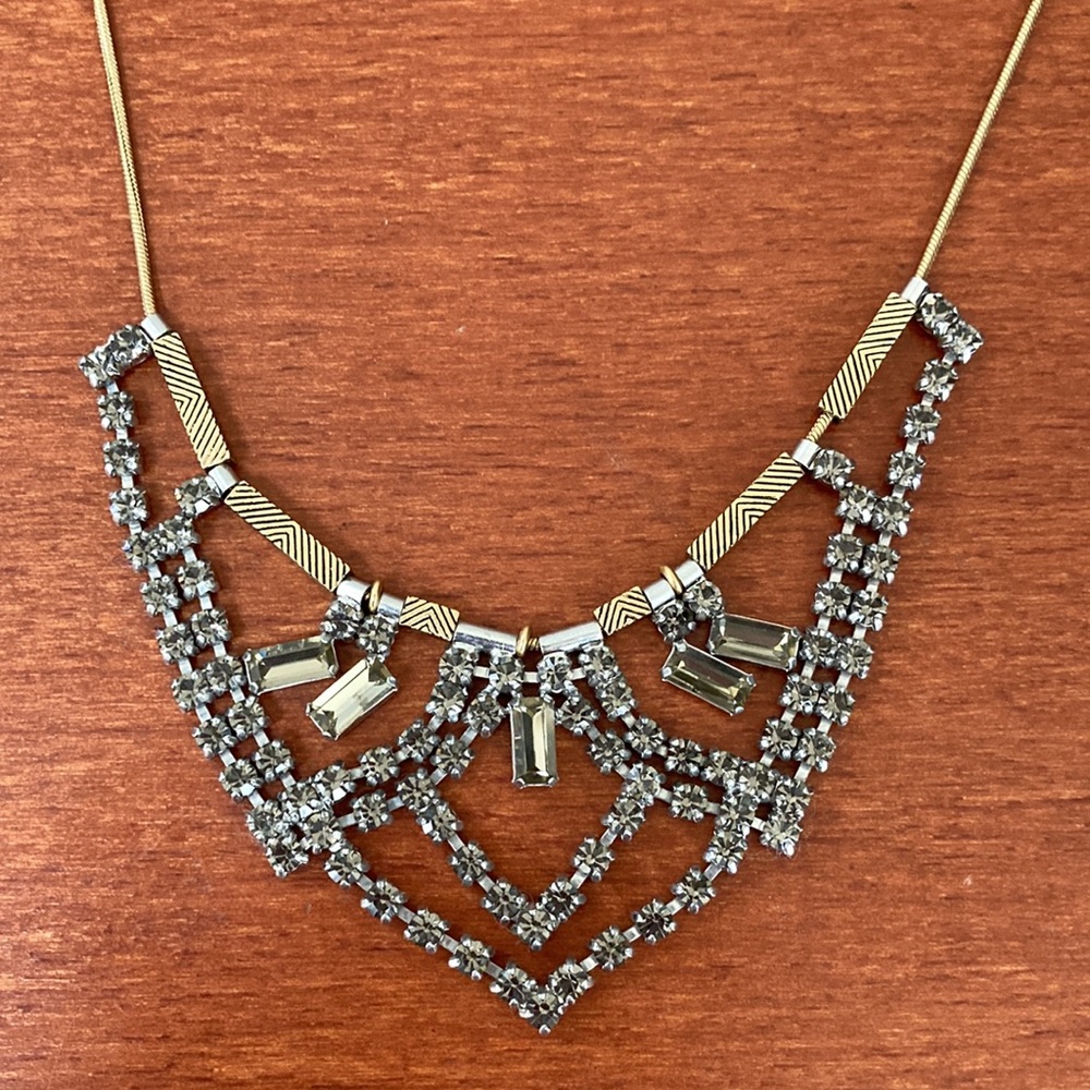 Madewell necklace - classy & barely worn!